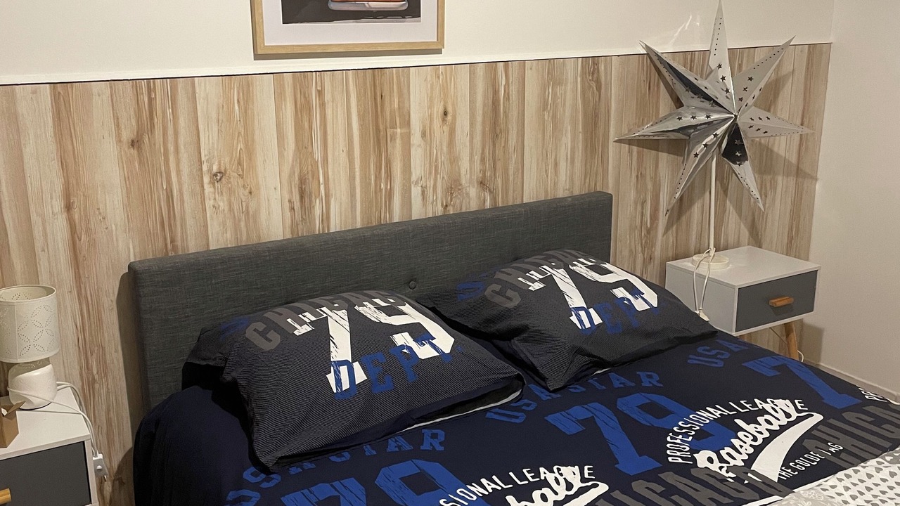 Photo of Bedroom in Anneyron
