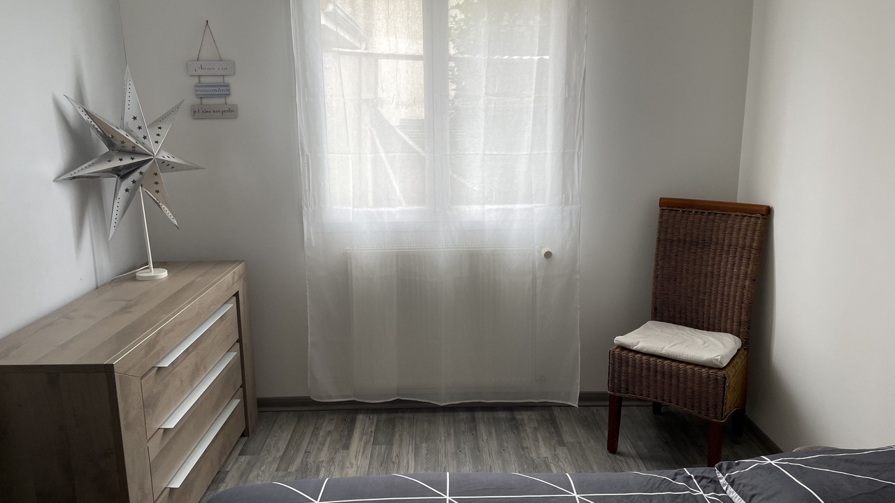 Photo of Bedroom in Anneyron