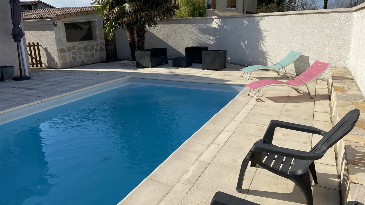 Photo of Outdoor in Anneyron