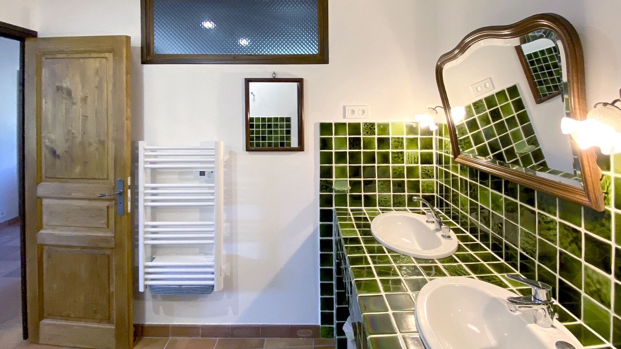 Photo of Bathroom in La Laupie