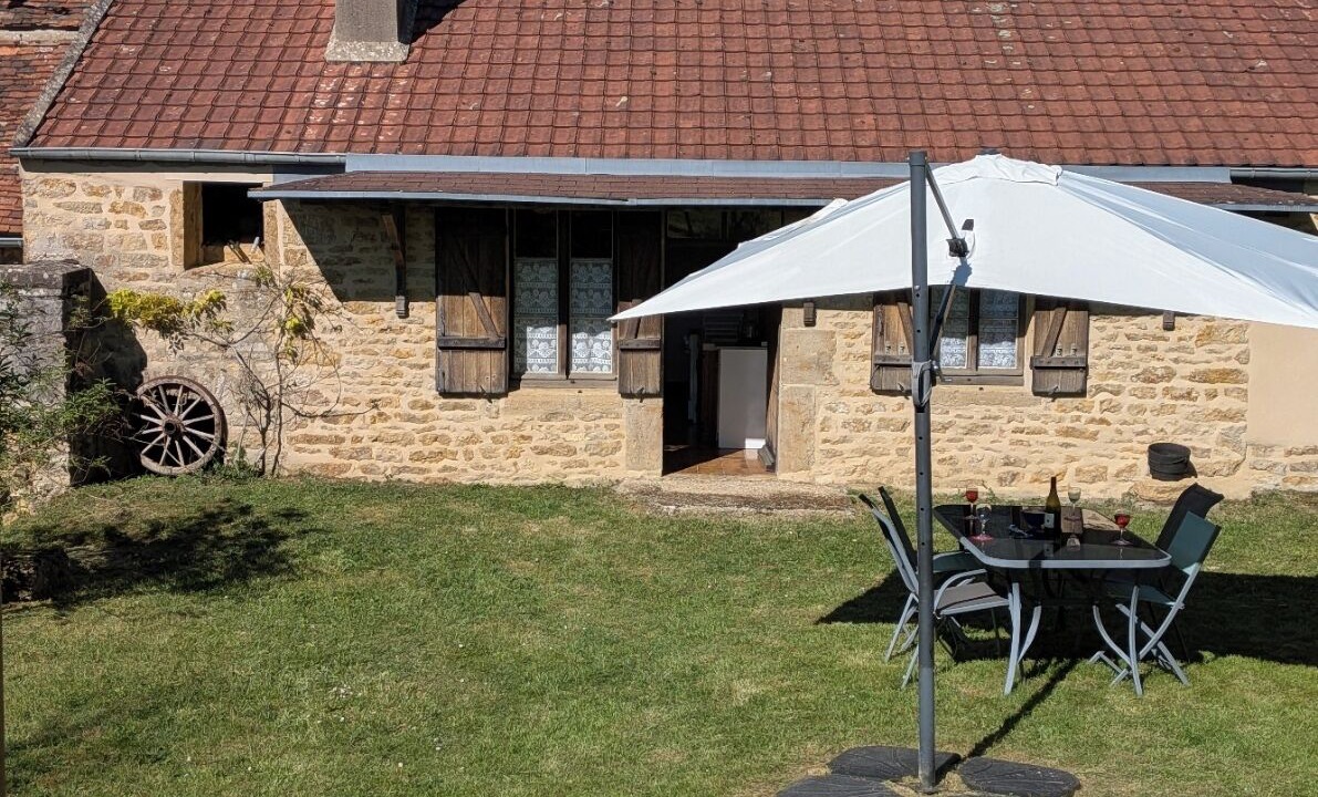 Photo of Outdoor in Nuars