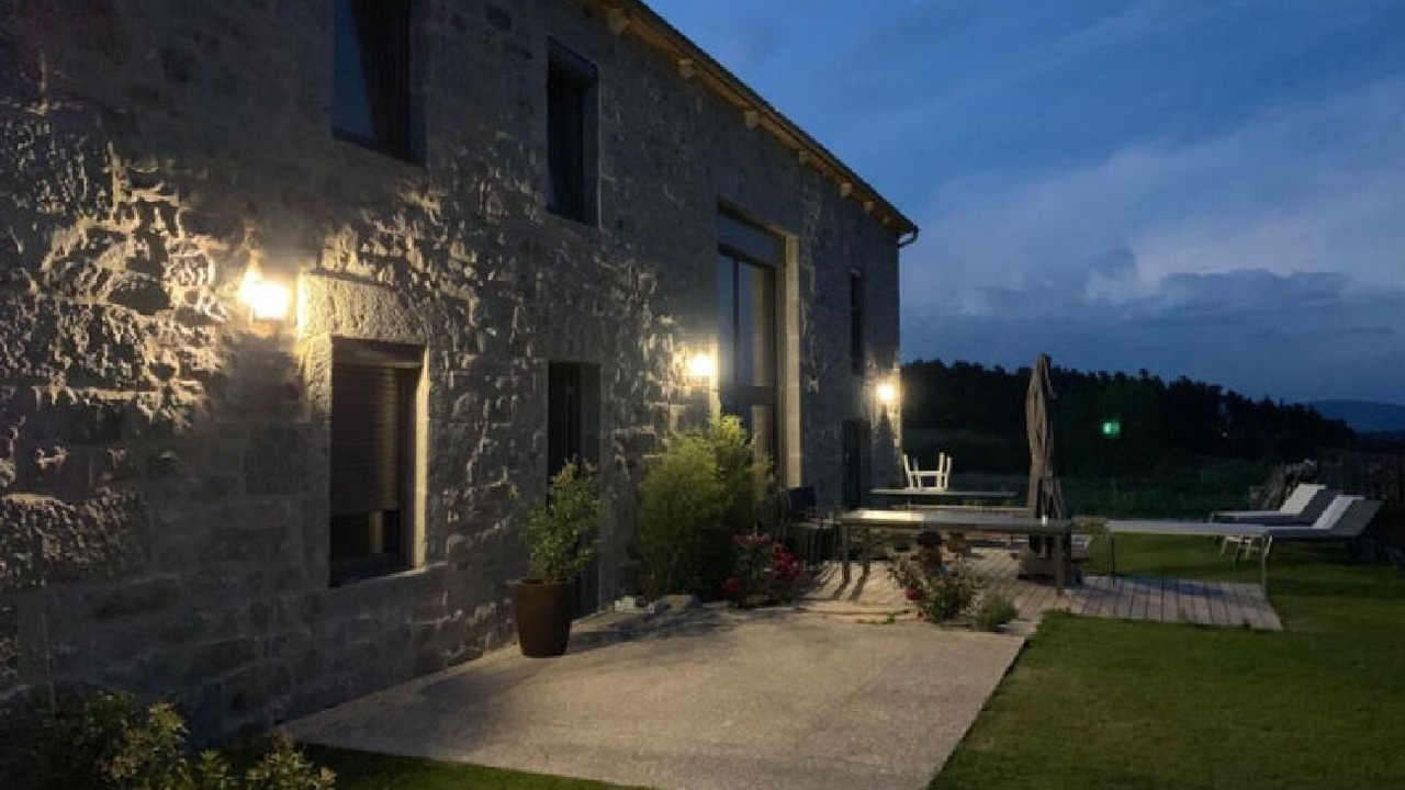 Photo of Outdoor in Le Bacon