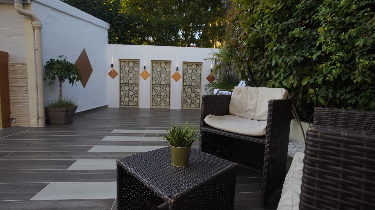 Photo of Patio Balcony in Paray-Vieille-Poste