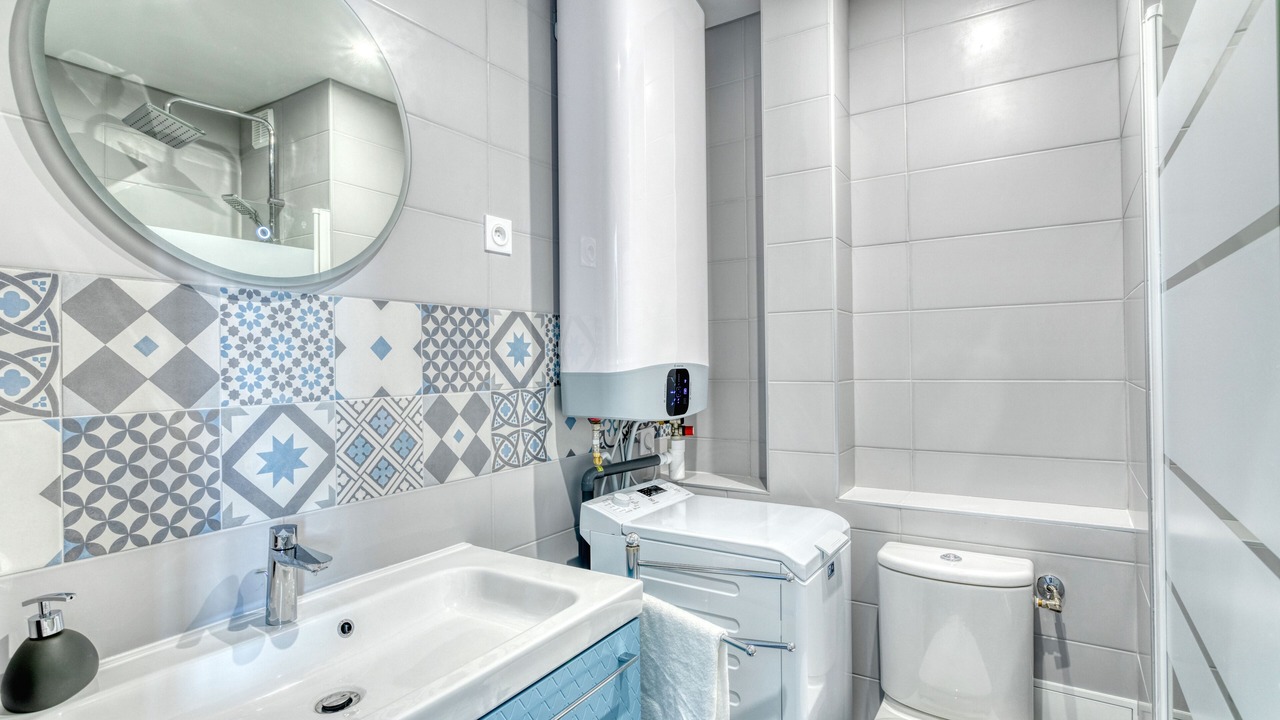 Photo of Bathroom in Antony