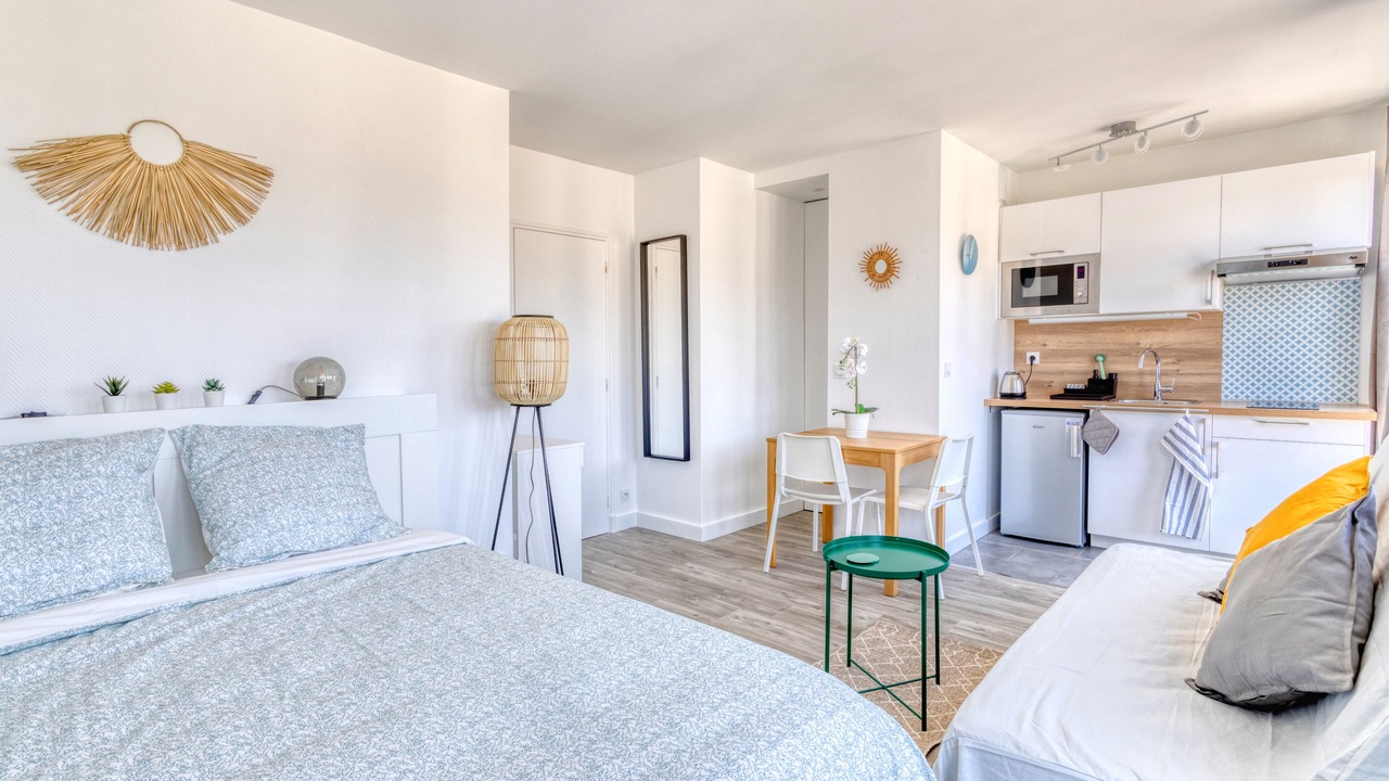 Photo of Bedroom in Antony