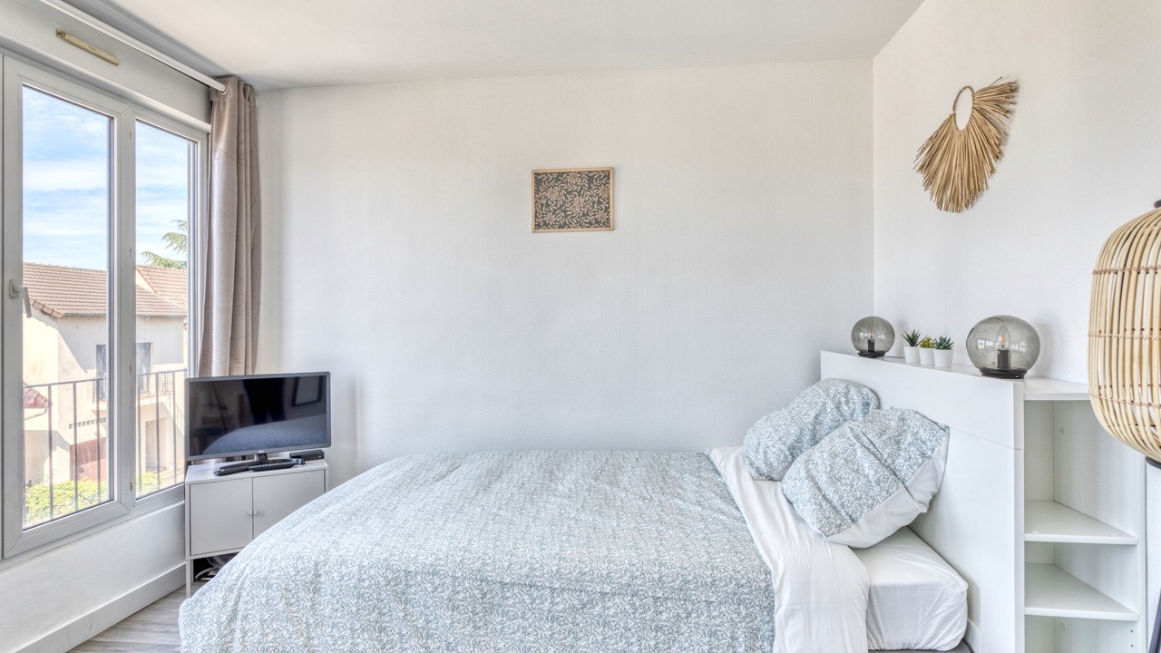 Photo of Bedroom in Antony