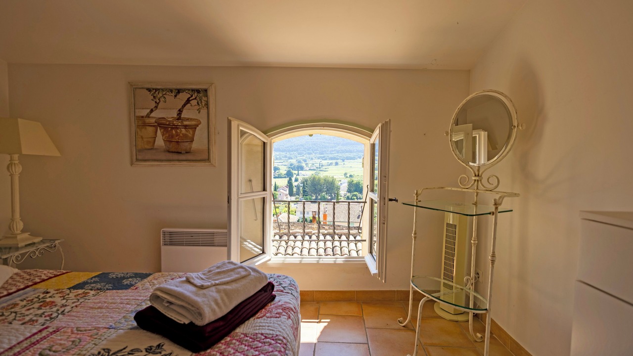 Photo of Bedroom in Sablet