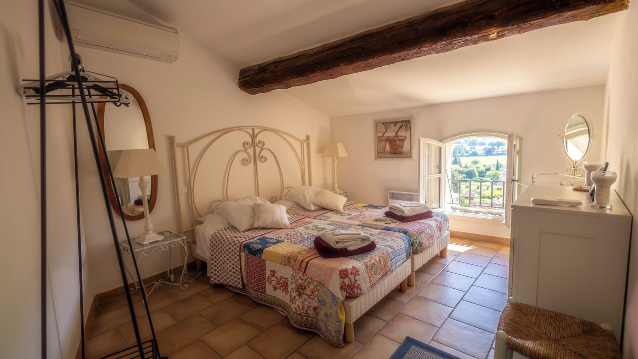Photo of Bedroom in Sablet