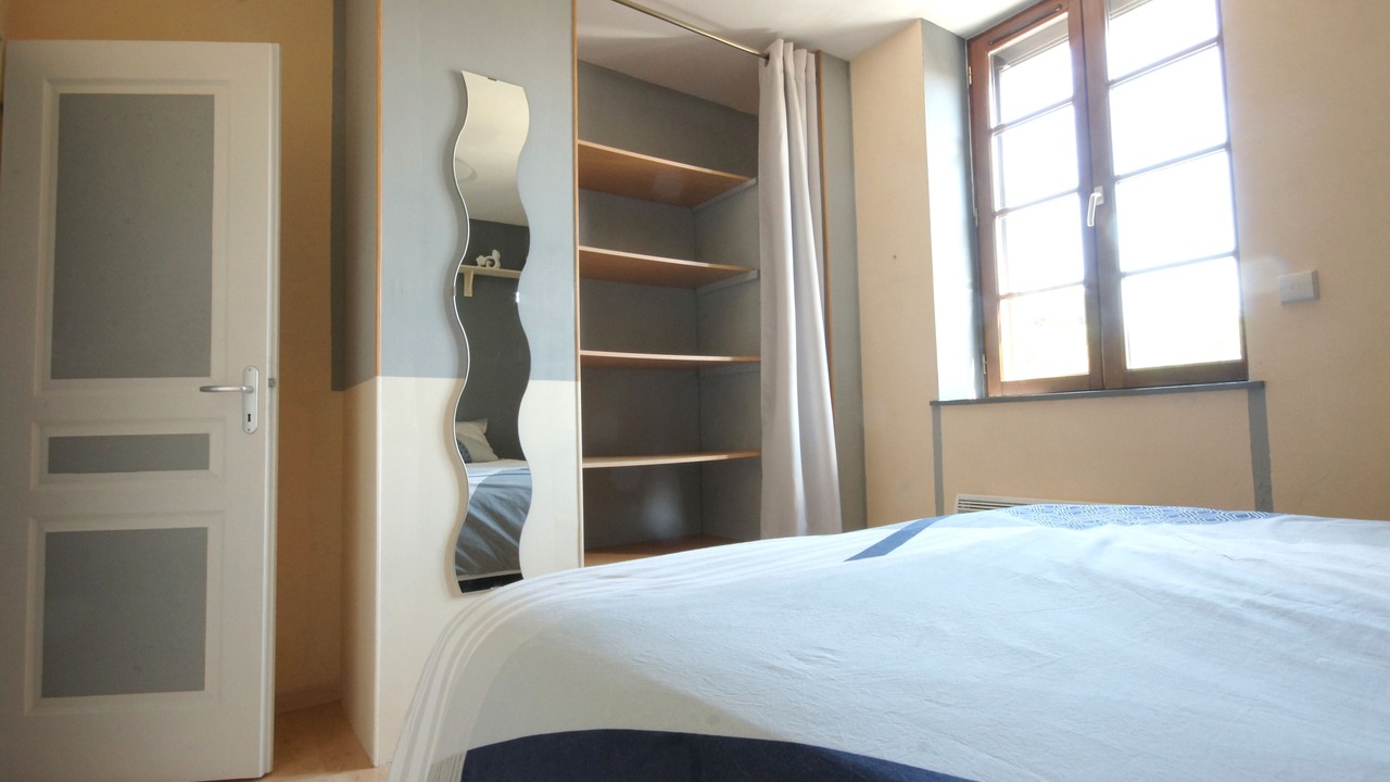 Photo of Bedroom in Luxeuil-les-Bains
