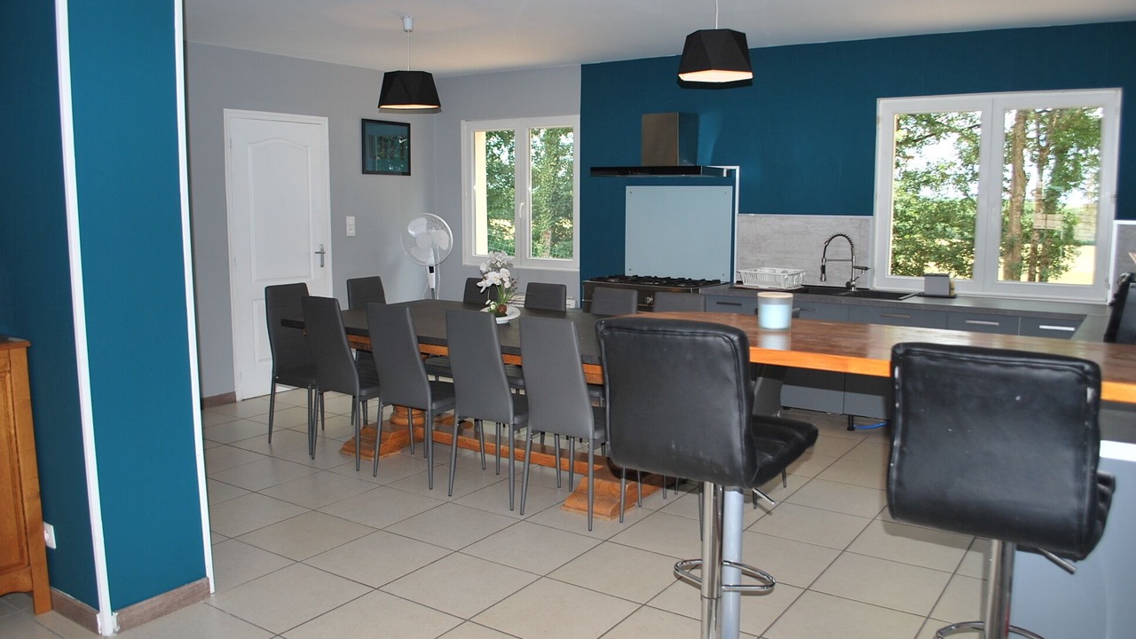 Photo of Kitchen in Druyes-les-Belles-Fontaines