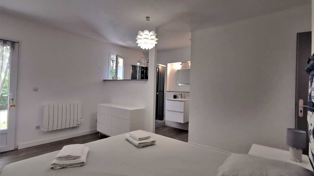 Photo of Bedroom in Grignan