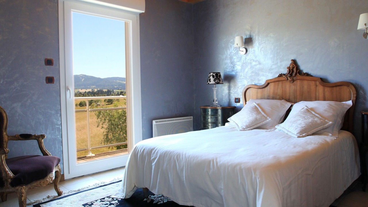 Photo of Bedroom in Premanon