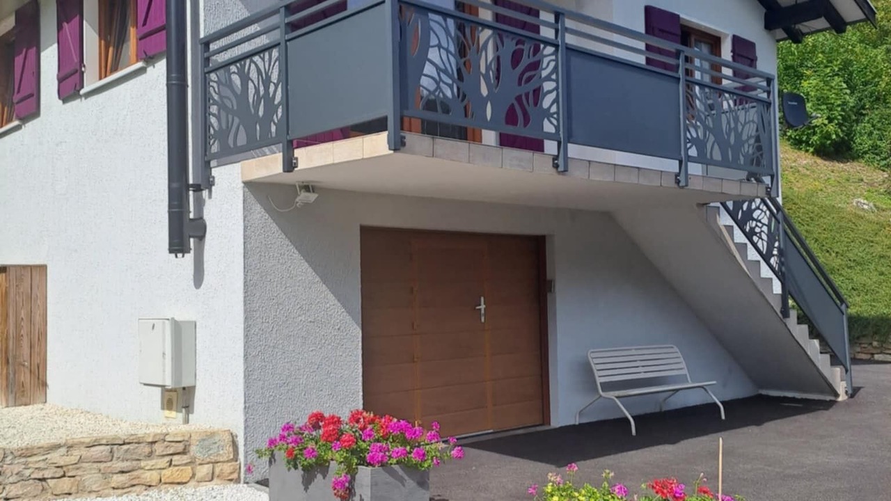 Photo of Outdoor in Rosureux