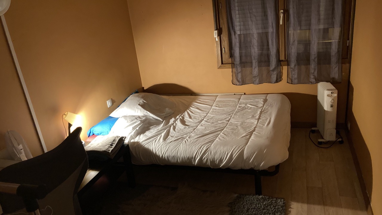 Photo of Bedroom in Bagneux