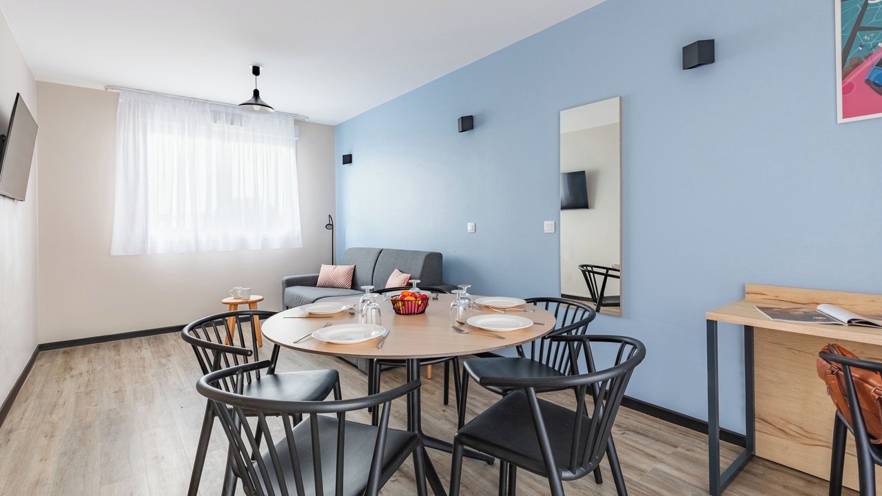 Photo of Livingroom in Montelimar