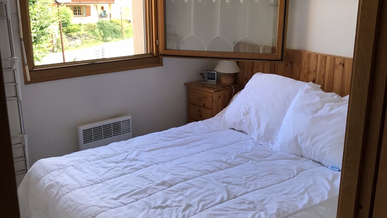 Photo of Bedroom in Les Hopitaux-Neufs