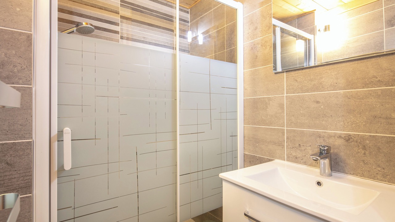 Photo of Bathroom in Mont-de-Lans