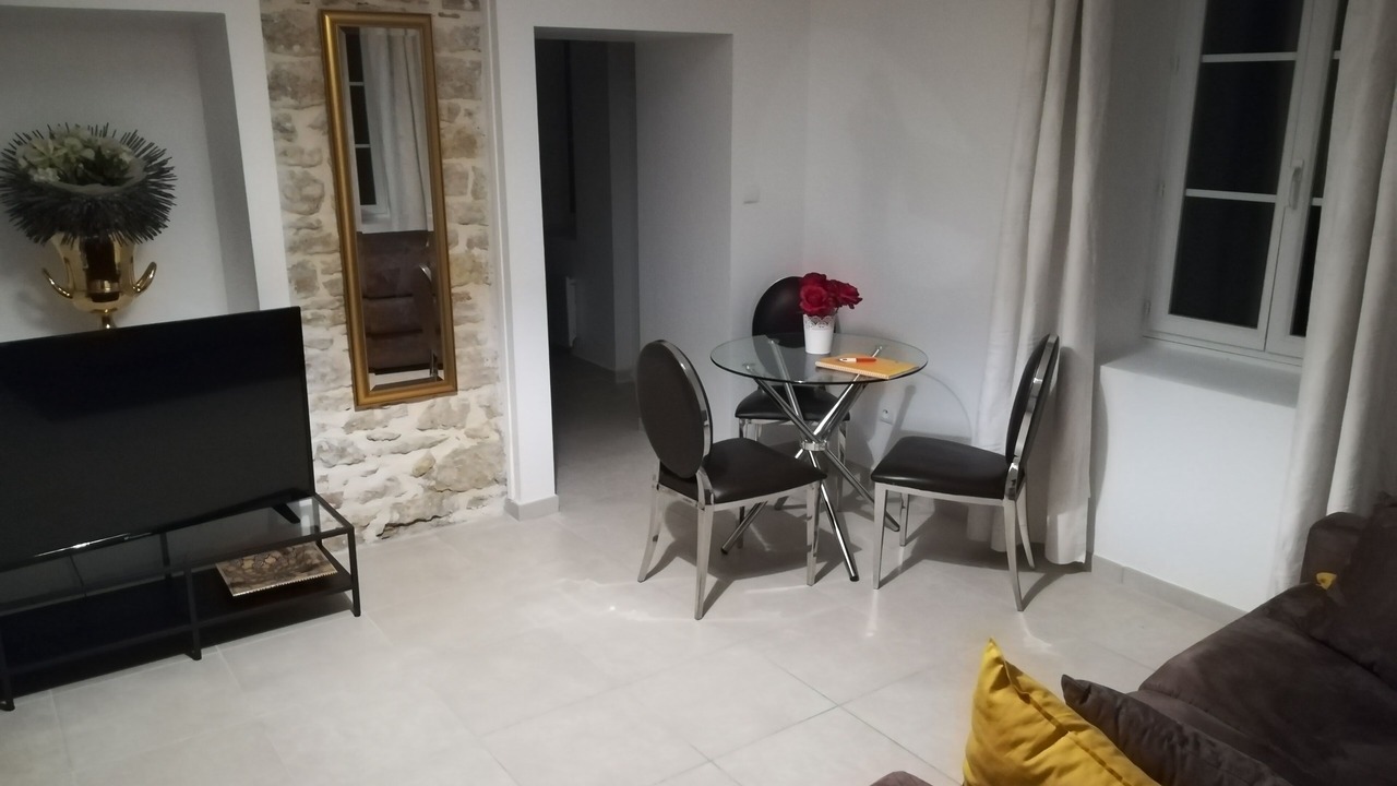 Photo of Livingroom in Charolles