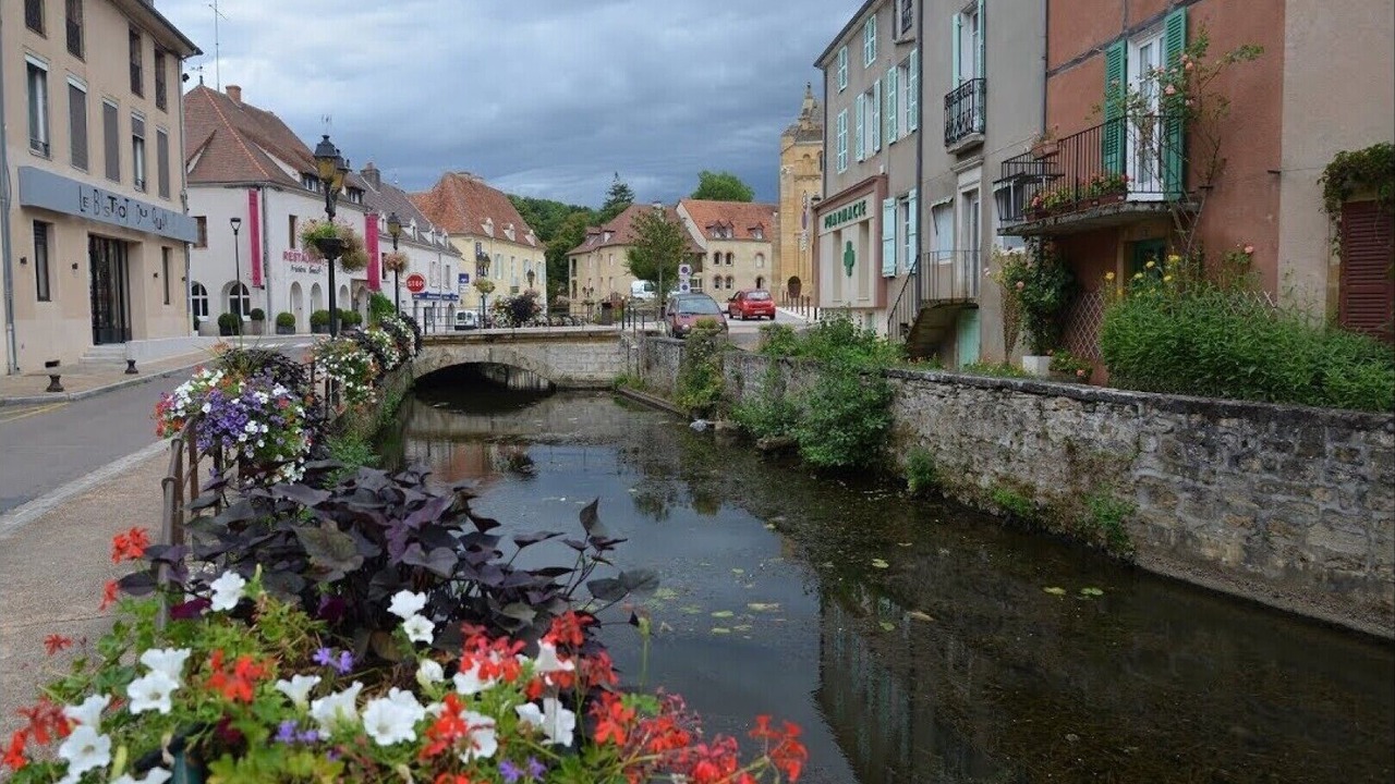 Photo of Outdoor in Charolles