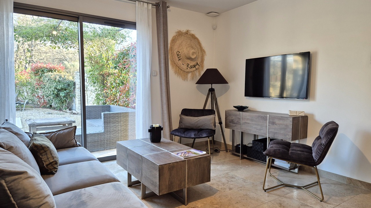 Photo of Livingroom in La Roque-sur-Pernes