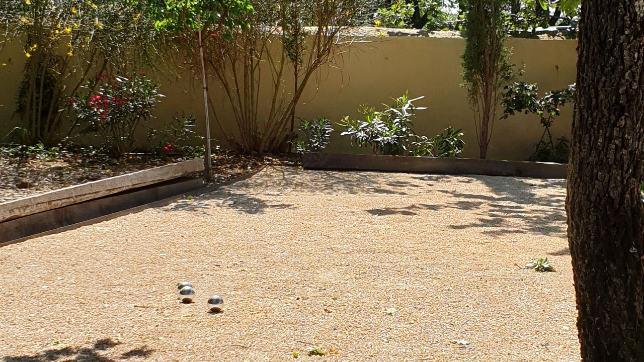 Photo of Outdoor in La Roque-sur-Pernes
