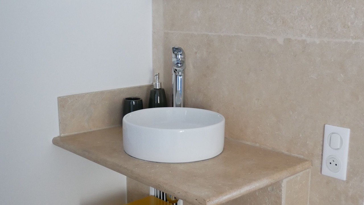 Photo of Bathroom in La Roque-sur-Pernes