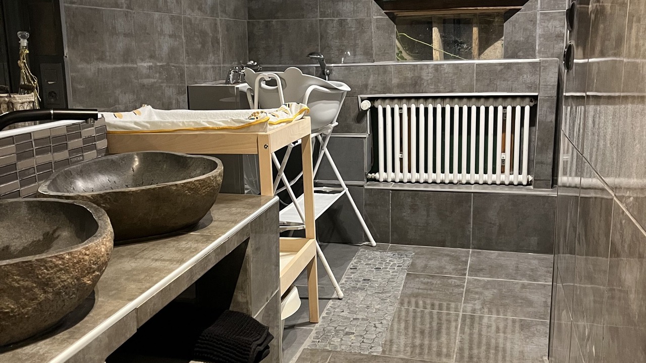Photo of Bathroom in Saint-Marcelin-de-Cray