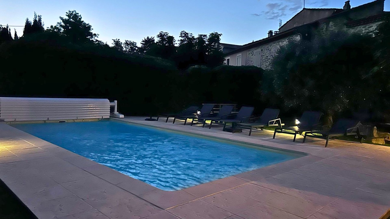 Photo of Outdoor in Colonzelle