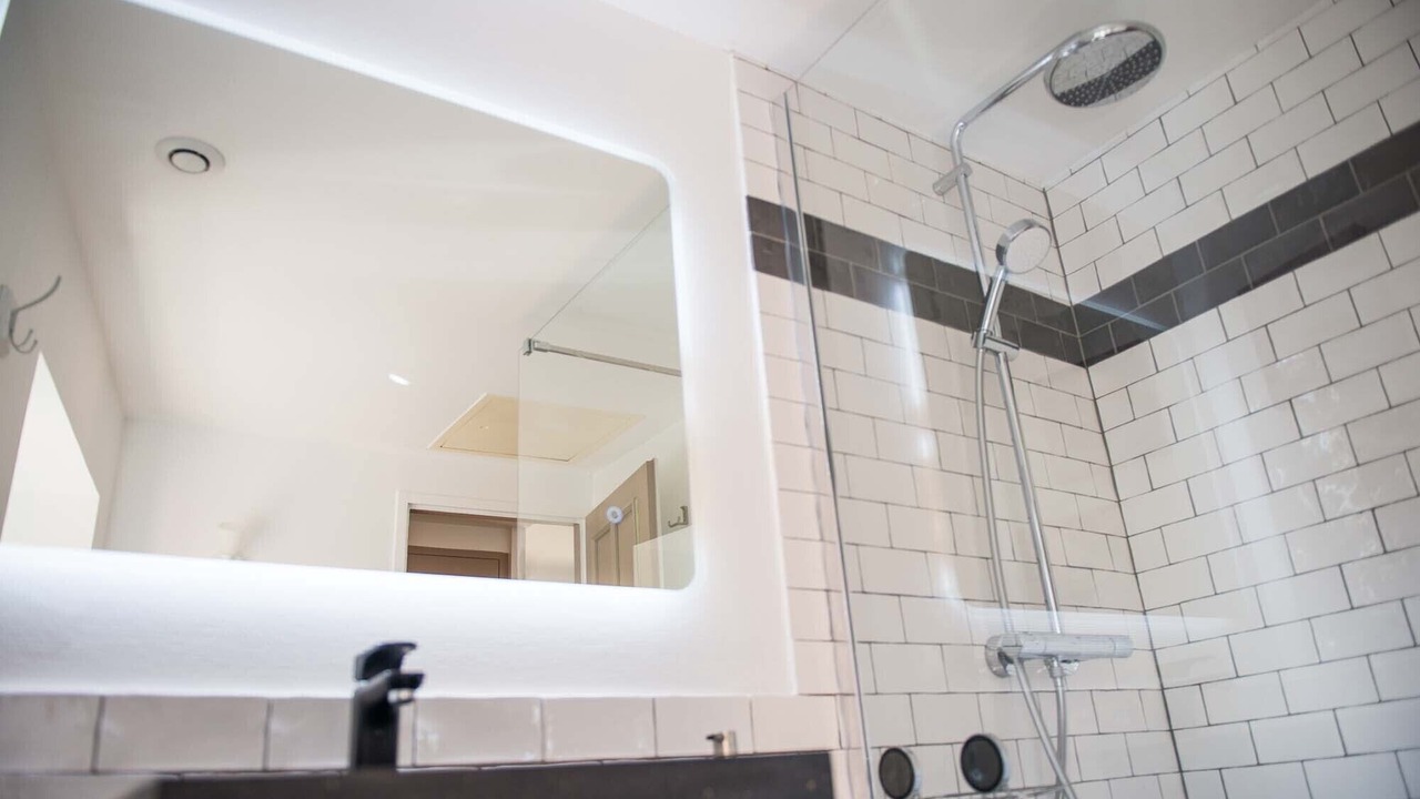Photo of Bathroom in Colonzelle