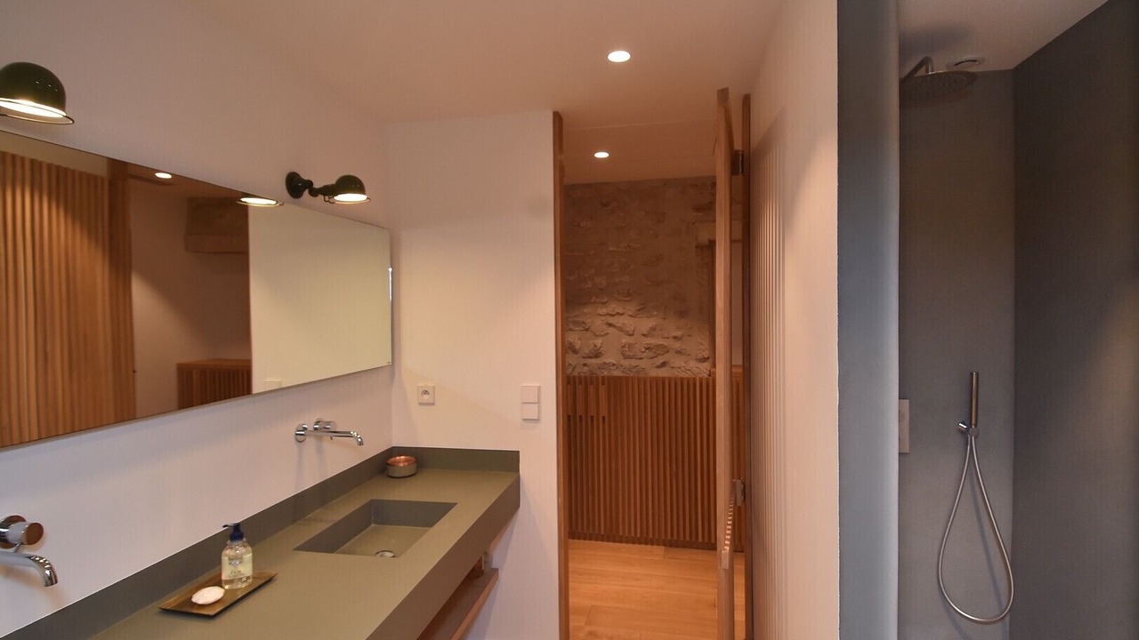 Photo of Bathroom in Grignan