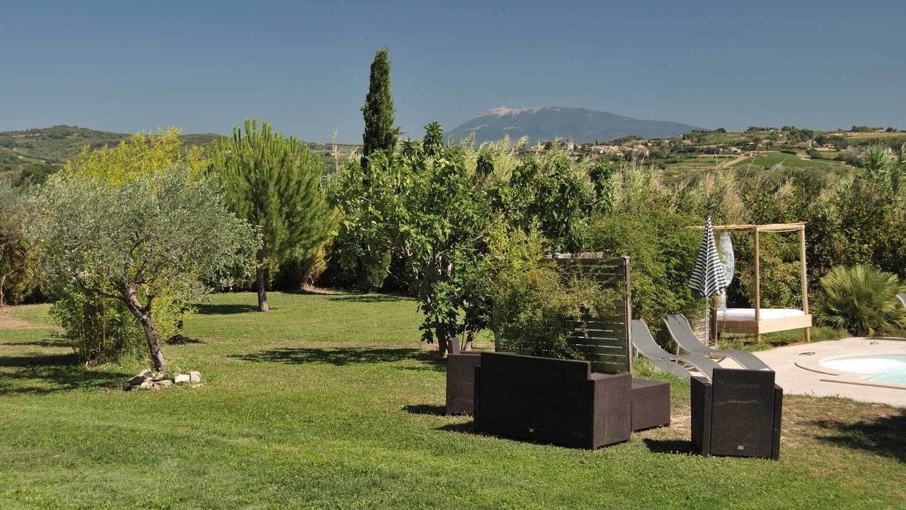Photo of Outdoor in Saint-Maurice-sur-Eygues
