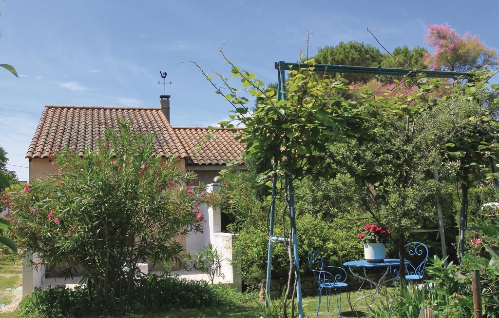 Photo of Others in Donzere