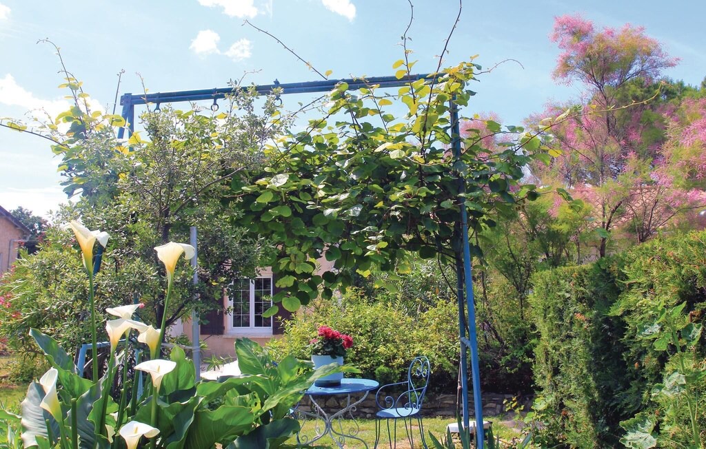 Photo of Outdoor in Donzere