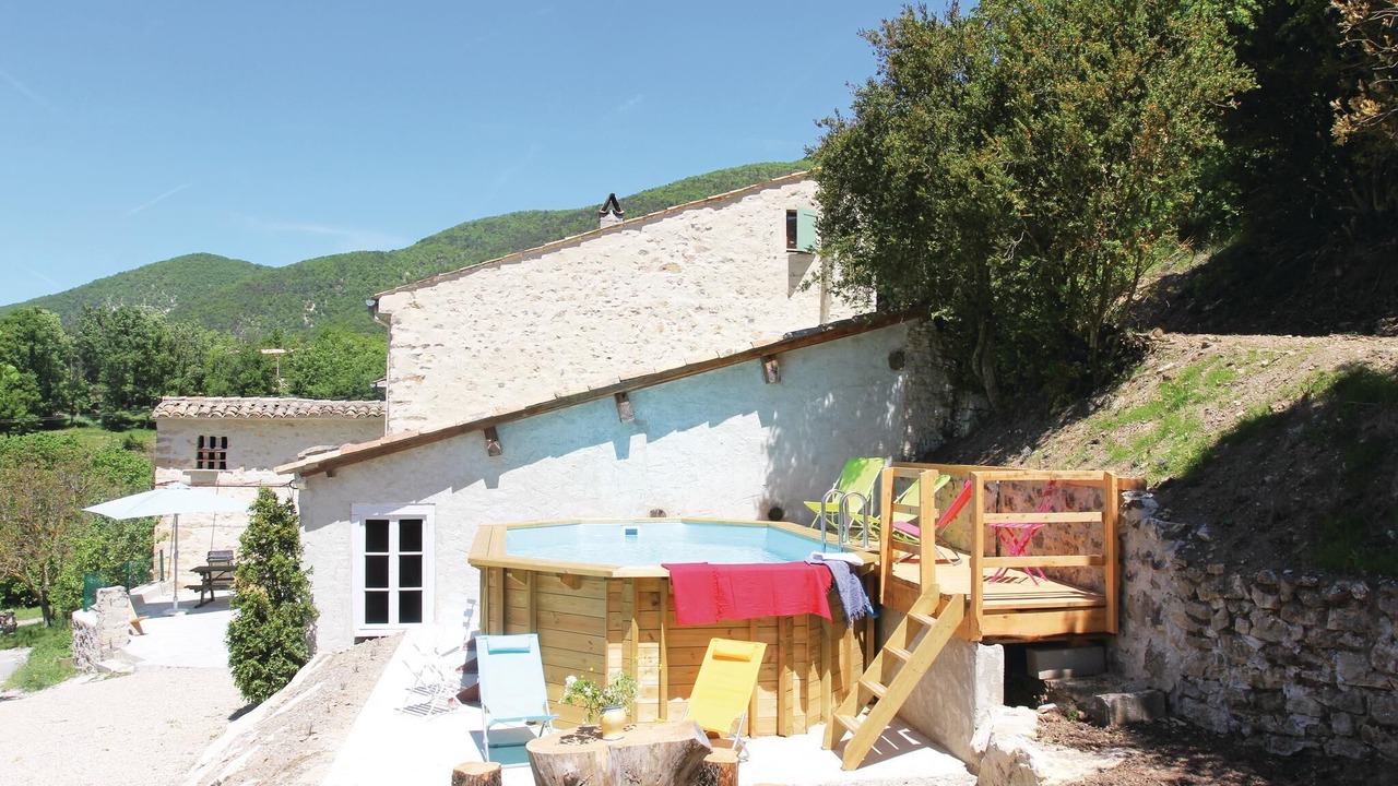 Photo of Others in Montjoux