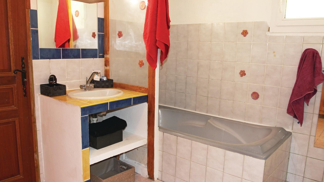 Photo of Bathroom in Montjoux