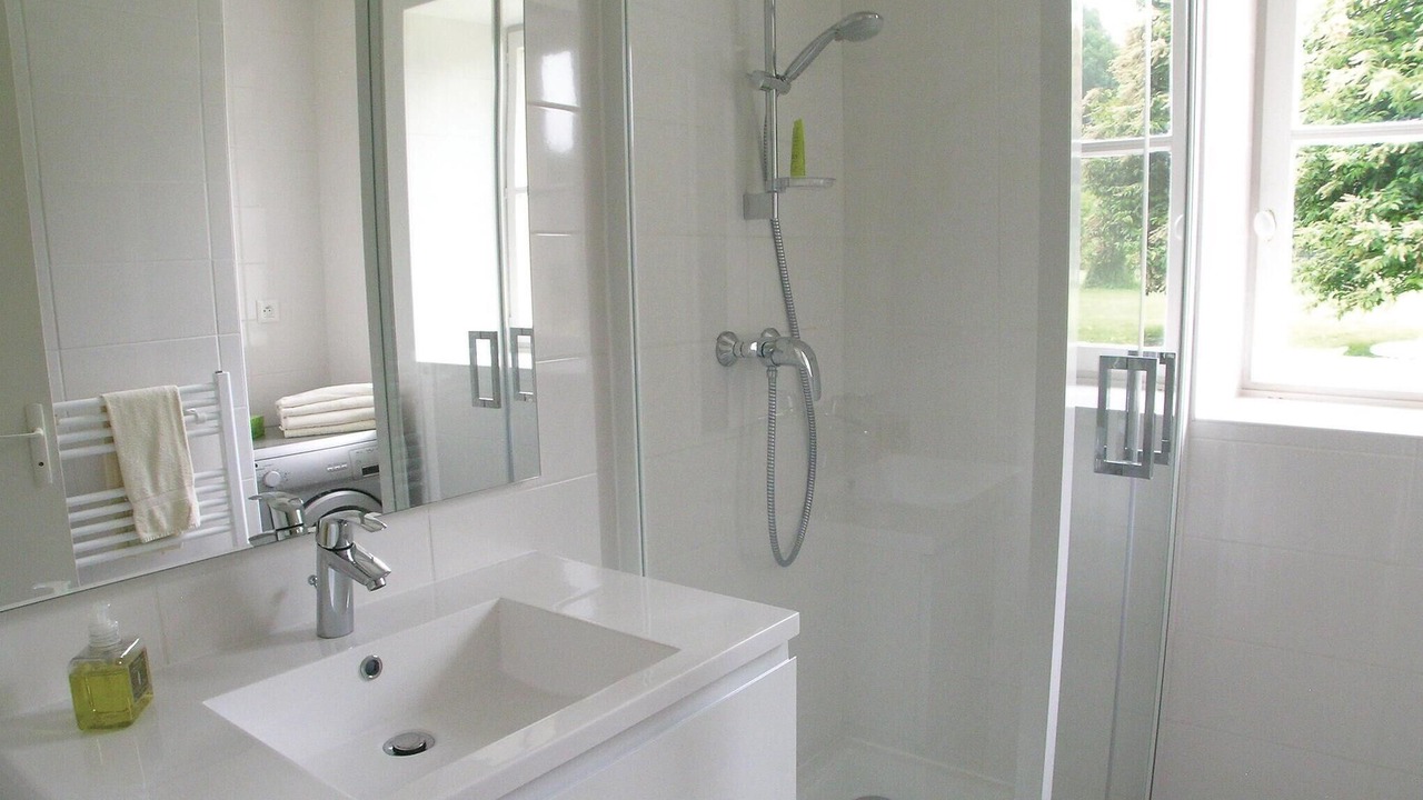 Photo of Bathroom in Saint-Jean-aux-Amognes