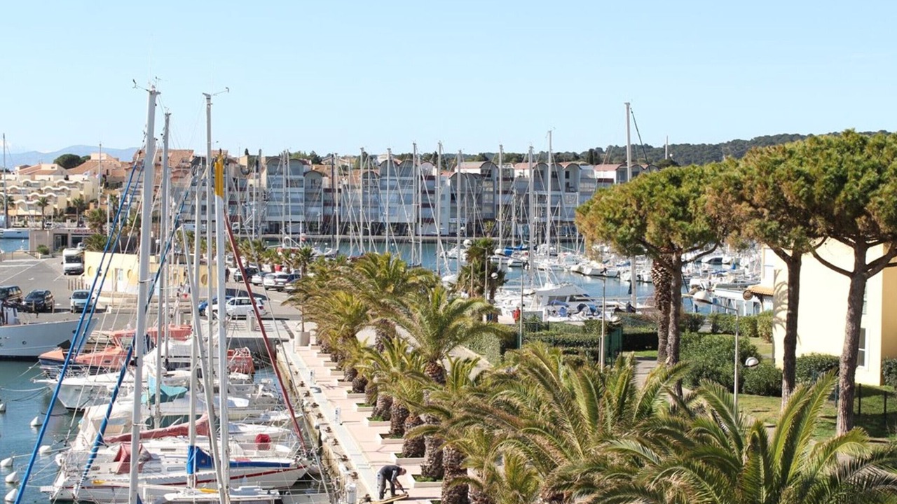 Photo of Others in Port Rive Gauche