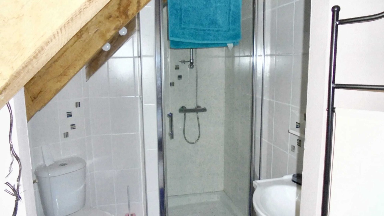 Photo of Bathroom in Castelnau-de-Mandailles