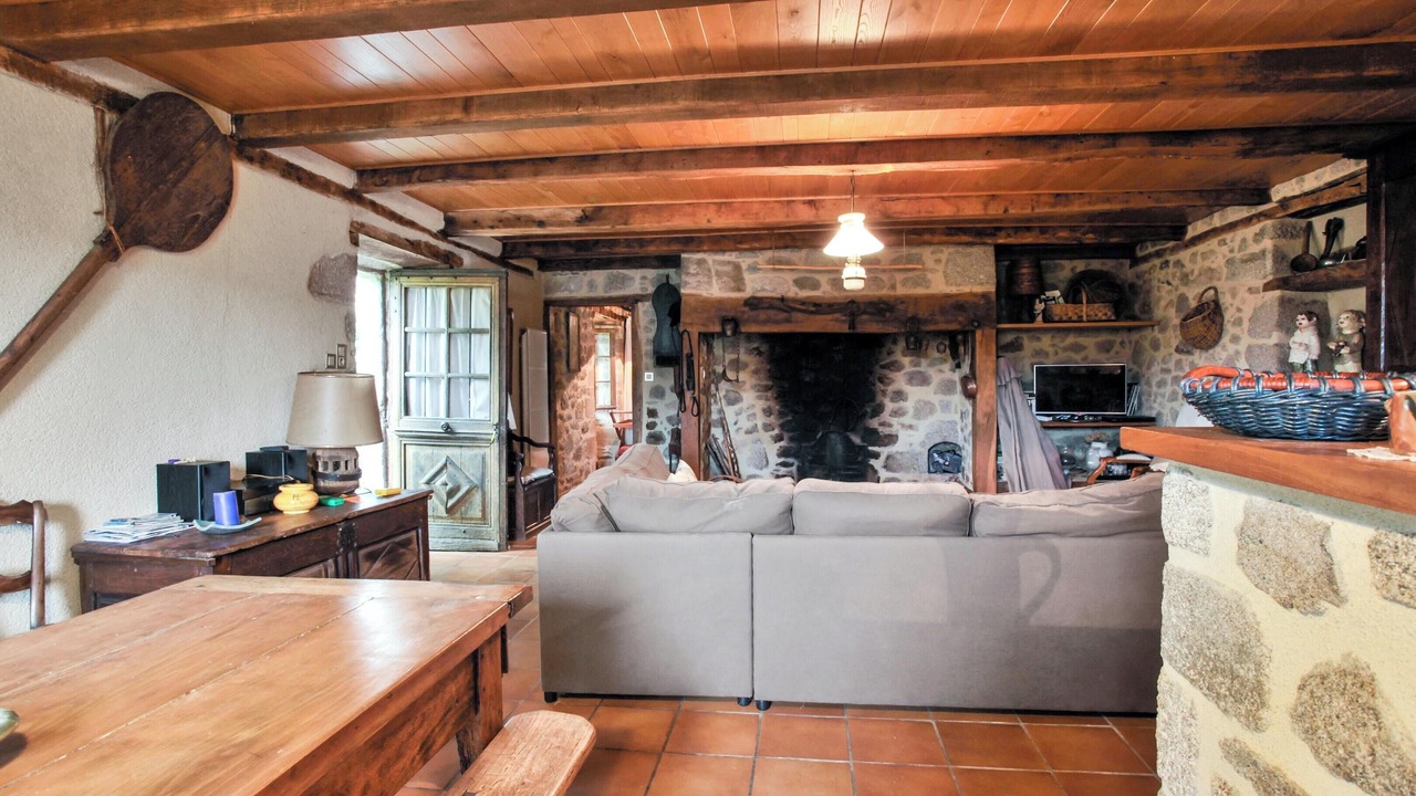 Photo of Livingroom in Senezergues