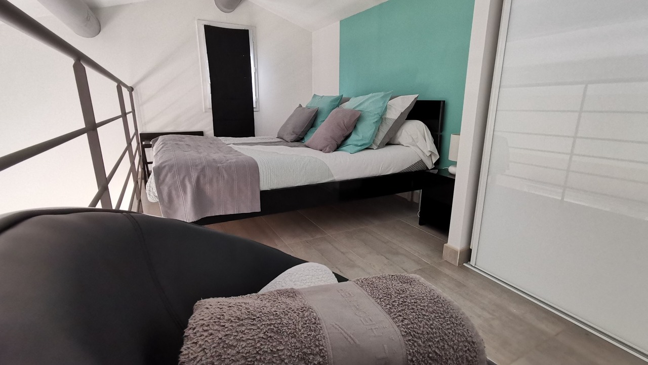 Photo of Bedroom in Vaison-la-Romaine
