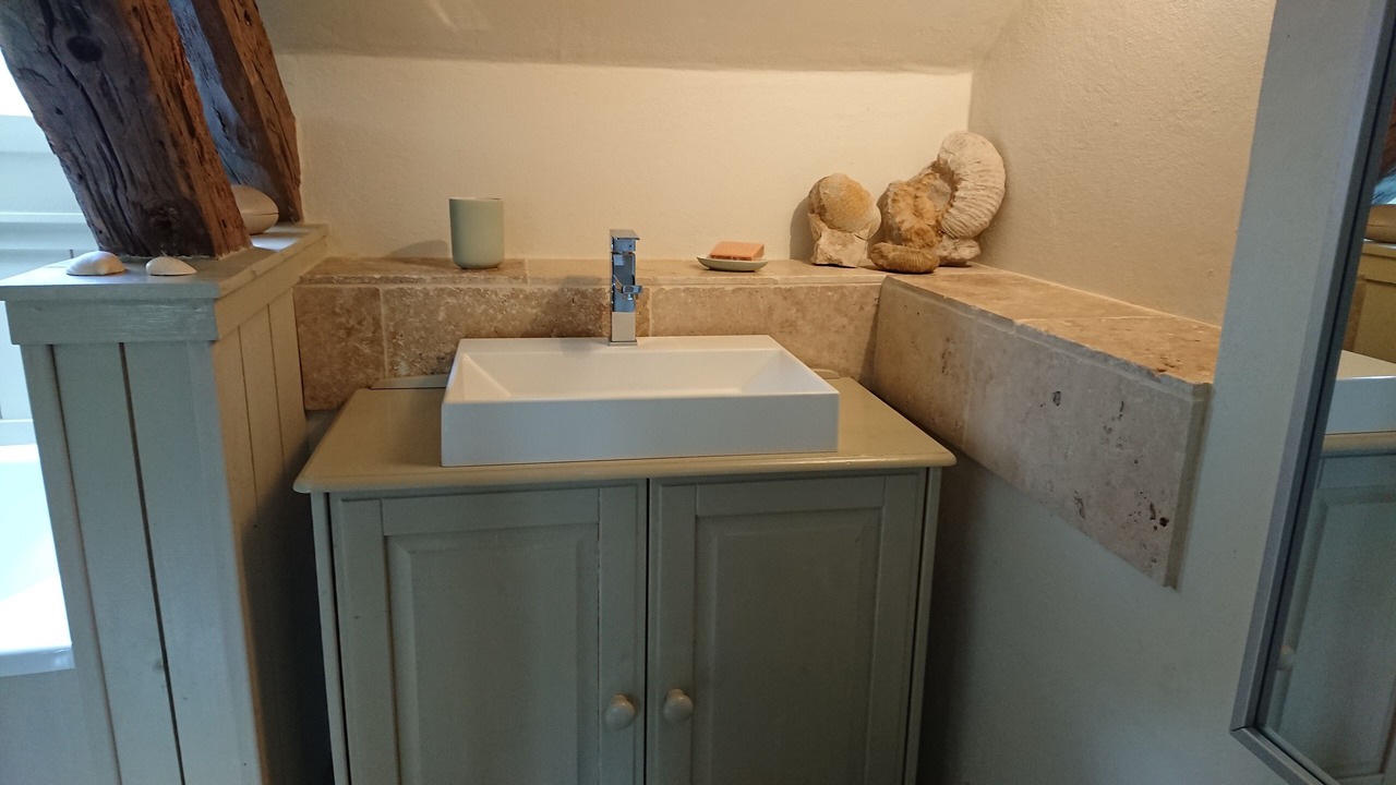 Photo of Bathroom in Thedirac