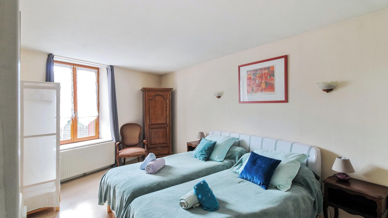 Photo of Livingroom in Ornans