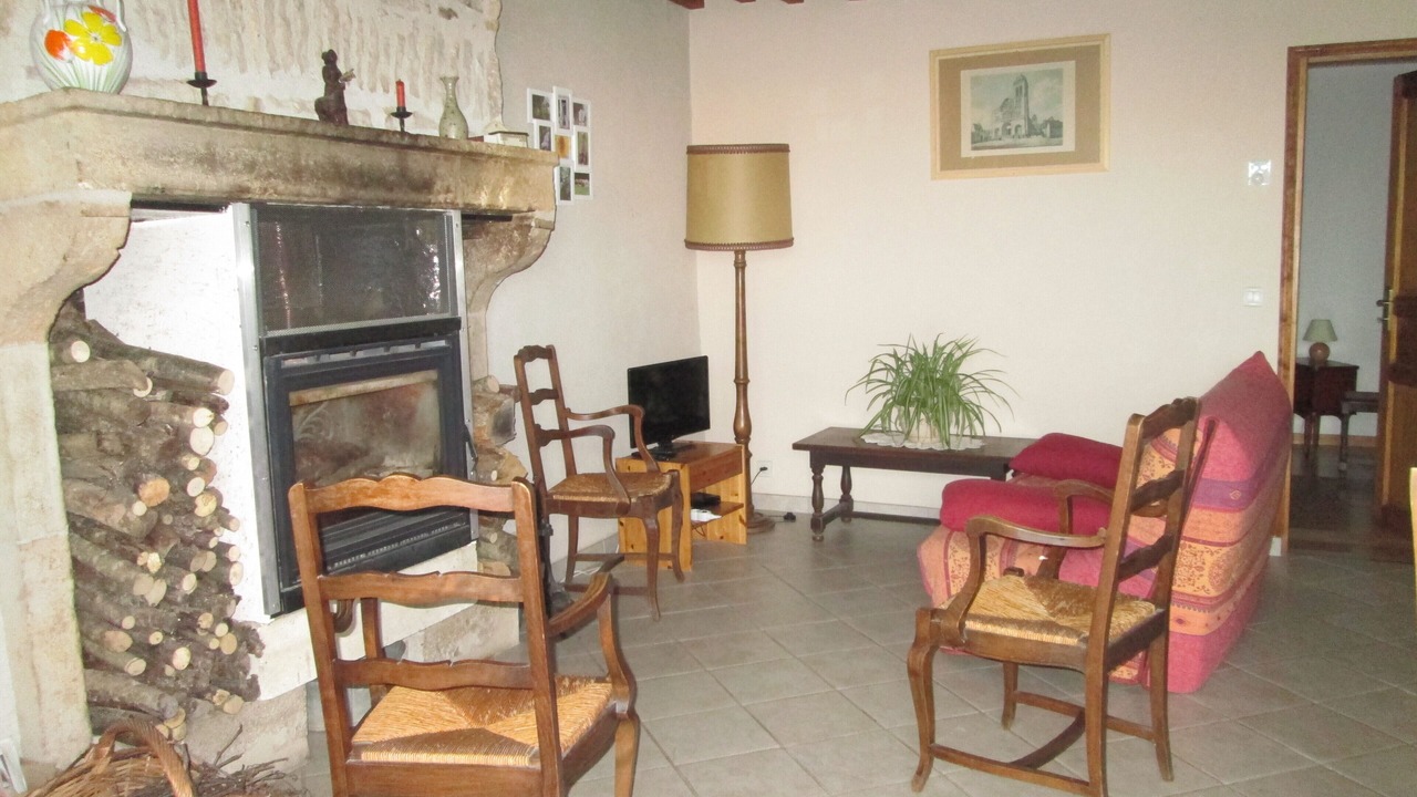 Photo of Livingroom in Fontenay-pres-Vezelay