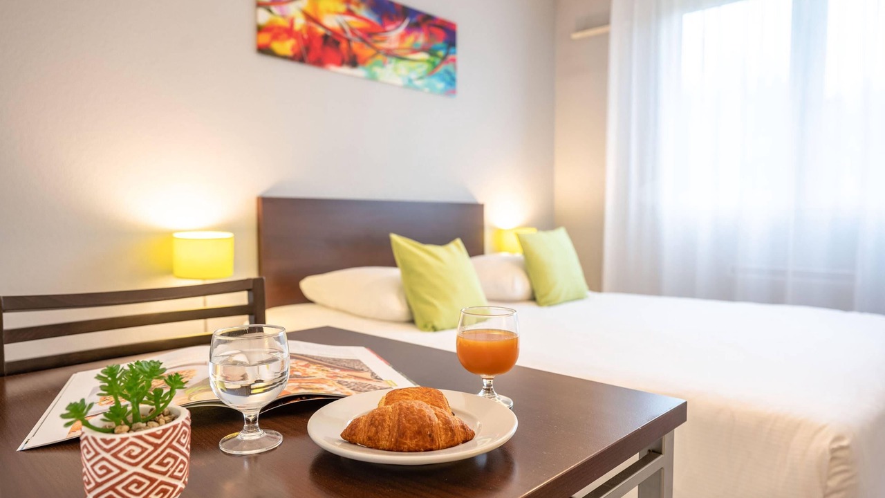 Photo of Bedroom in Up 1.5 Saint-Ferreol