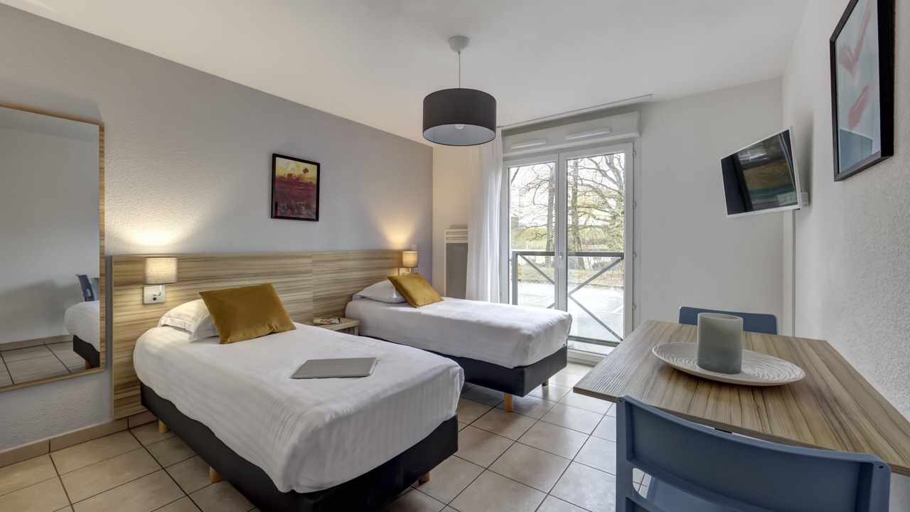 Photo of Bedroom in Divonne-les-Bains