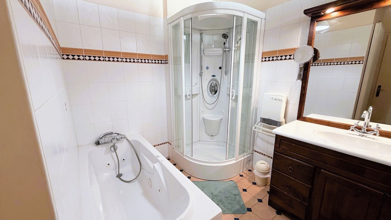 Photo of Bathroom in Cousance