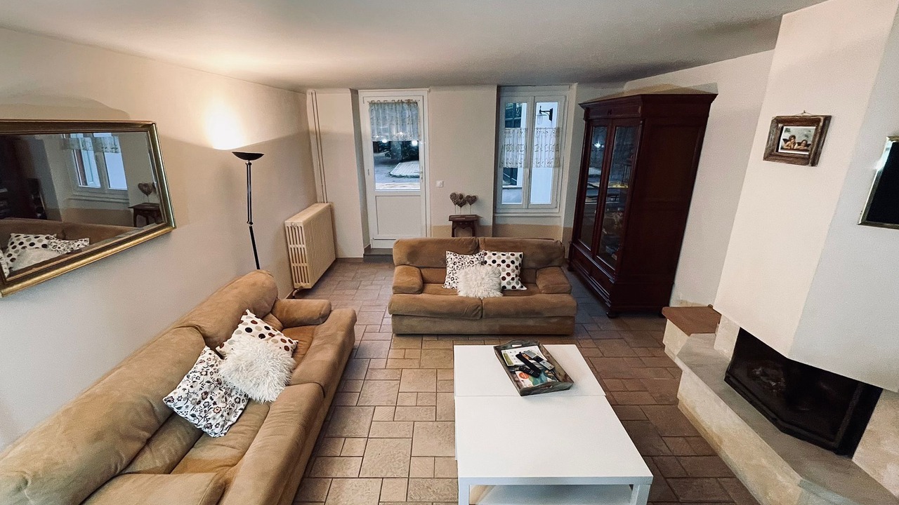 Photo of Livingroom in Cousance