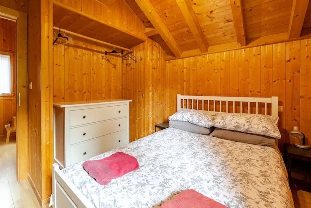 Photo of Bedroom in Saint-Jean-dʼAulps