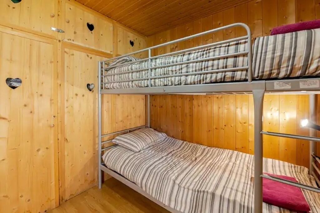 Photo of Bedroom in Saint-Jean-dʼAulps