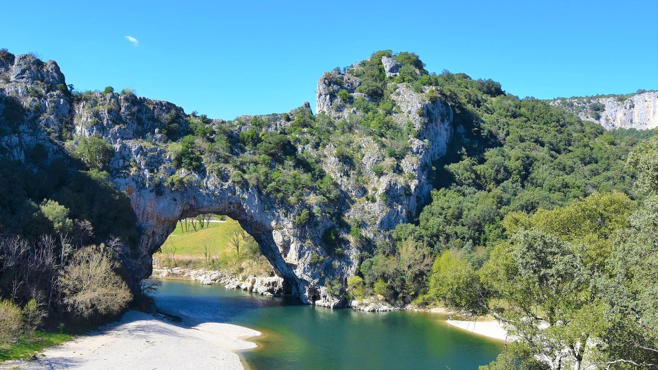 Photo of Others in Lamotte-du-Rhone